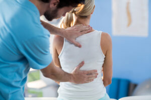 Chiropractor-Bowie-MD-chiropractor-working-on-womans-back